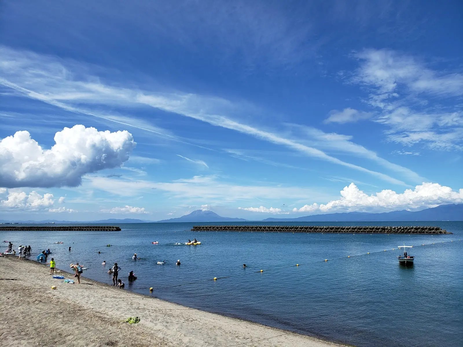 🏖️ 고쿠부 캠프 해수욕장 (고쿠부캼푸카이스이요쿠조) 이미지 1